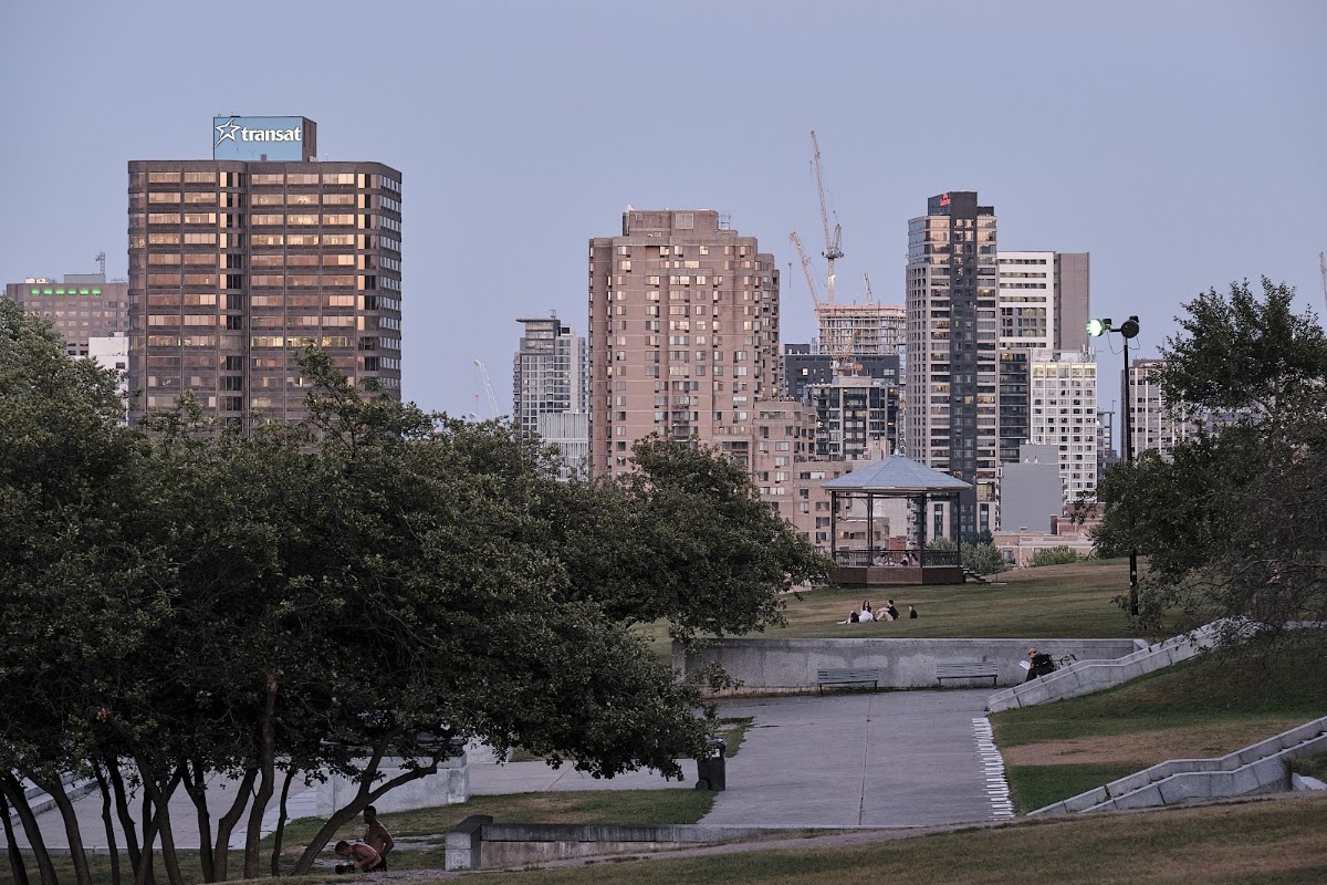 Parc Jeanne-Mance — Park